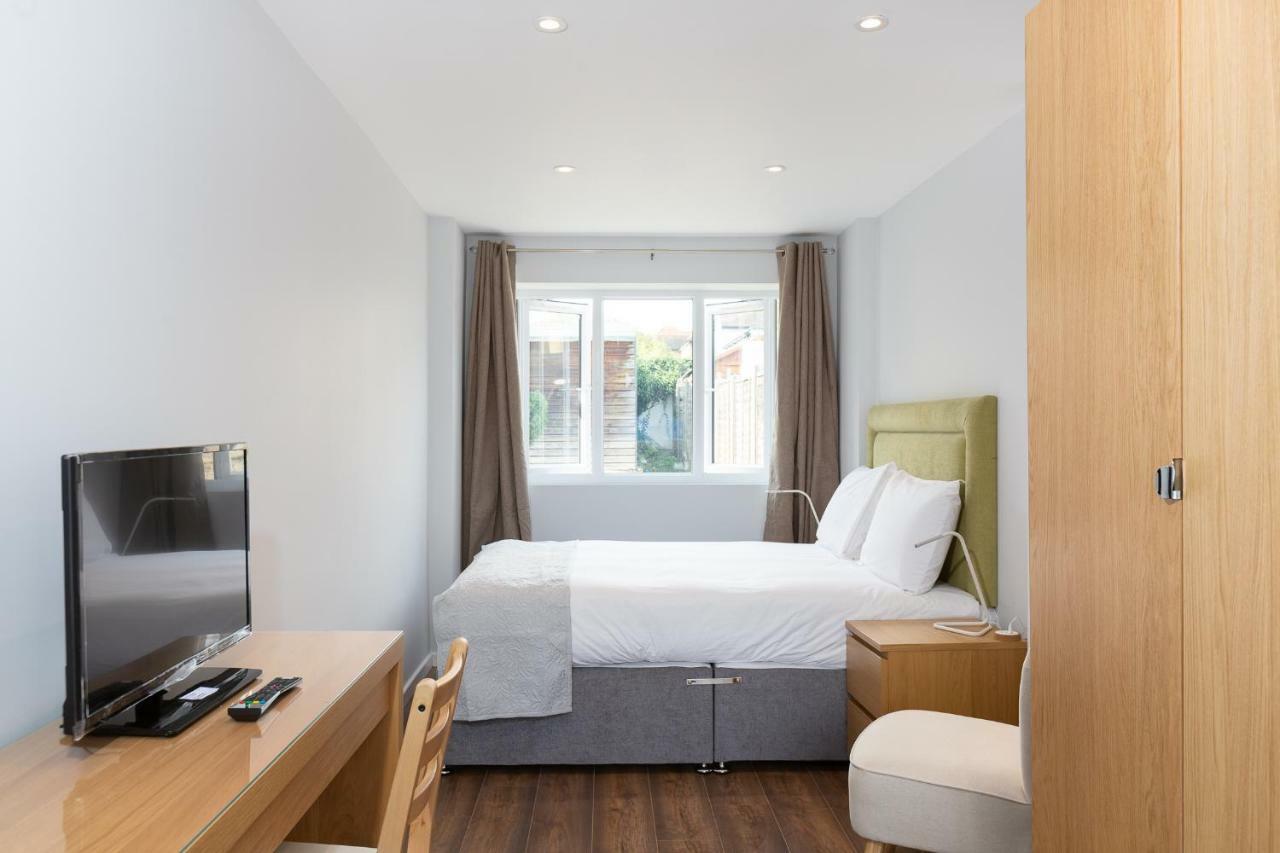 Austin David Apartments Harrow Exterior photo
